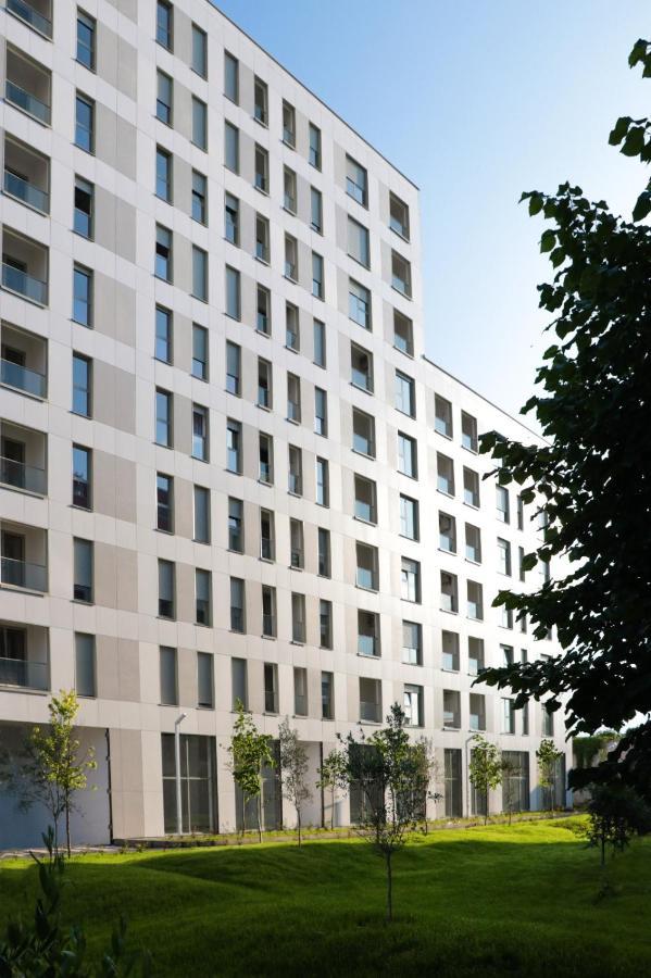 Luxury Rooftop 23 Bed & Breakfast Tirana Exterior photo
