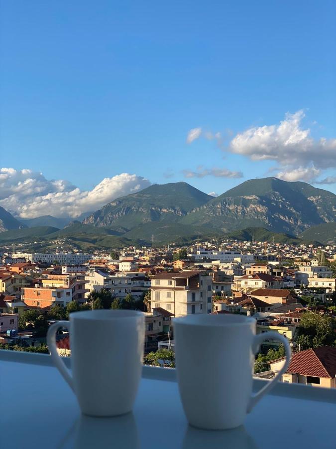 Luxury Rooftop 23 Bed & Breakfast Tirana Exterior photo